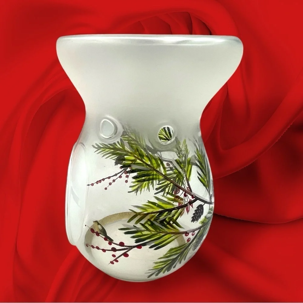 Yankee Candle Frosted Holiday Winter Wax Warmer NWOT